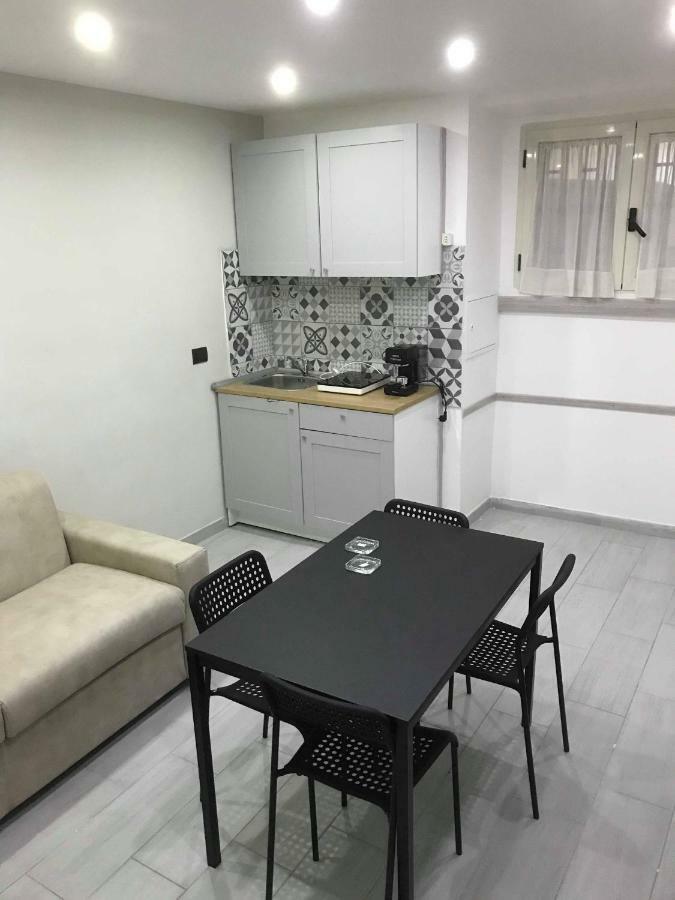 Nel Cuore Di Napoli Apartment Exterior photo