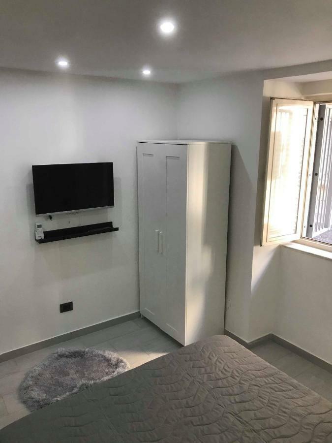 Nel Cuore Di Napoli Apartment Exterior photo